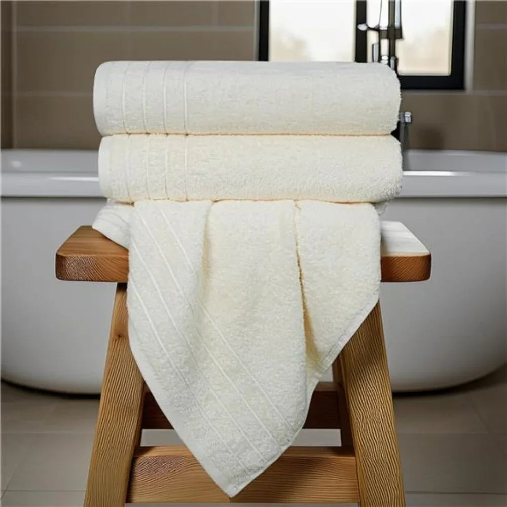 New Pack of 4 Extra Large Bath Towels 30 x 60 Inches, 100% Cotton